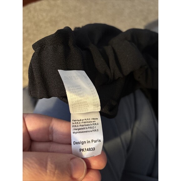 NWT Boohoo Charla Boho Goth Coquette Crochet Black Trim Shorts Size large - Picture 5 of 6